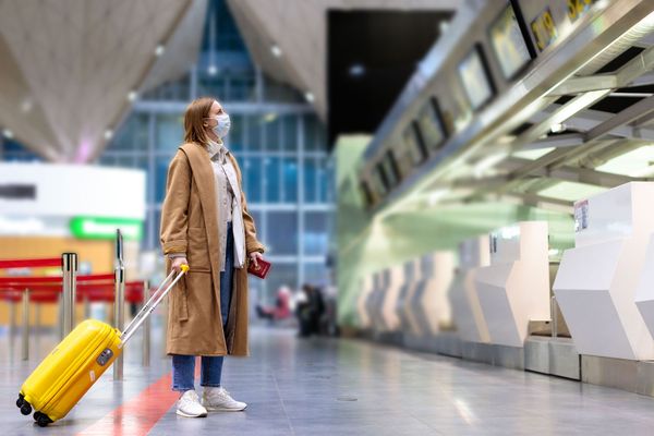 How to Travel Safely During the COVID-19 Pandemic